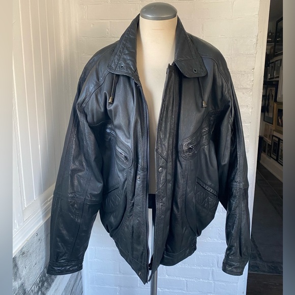 Vintage leather jacket - Picture 2 of 9